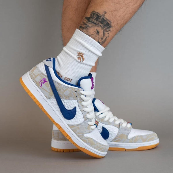 Nike SB Dunk Low “Rayssa Leal”