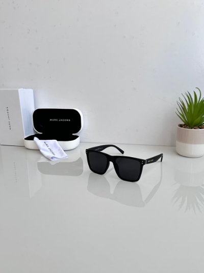 Marc Jacobs Black Sunglasses